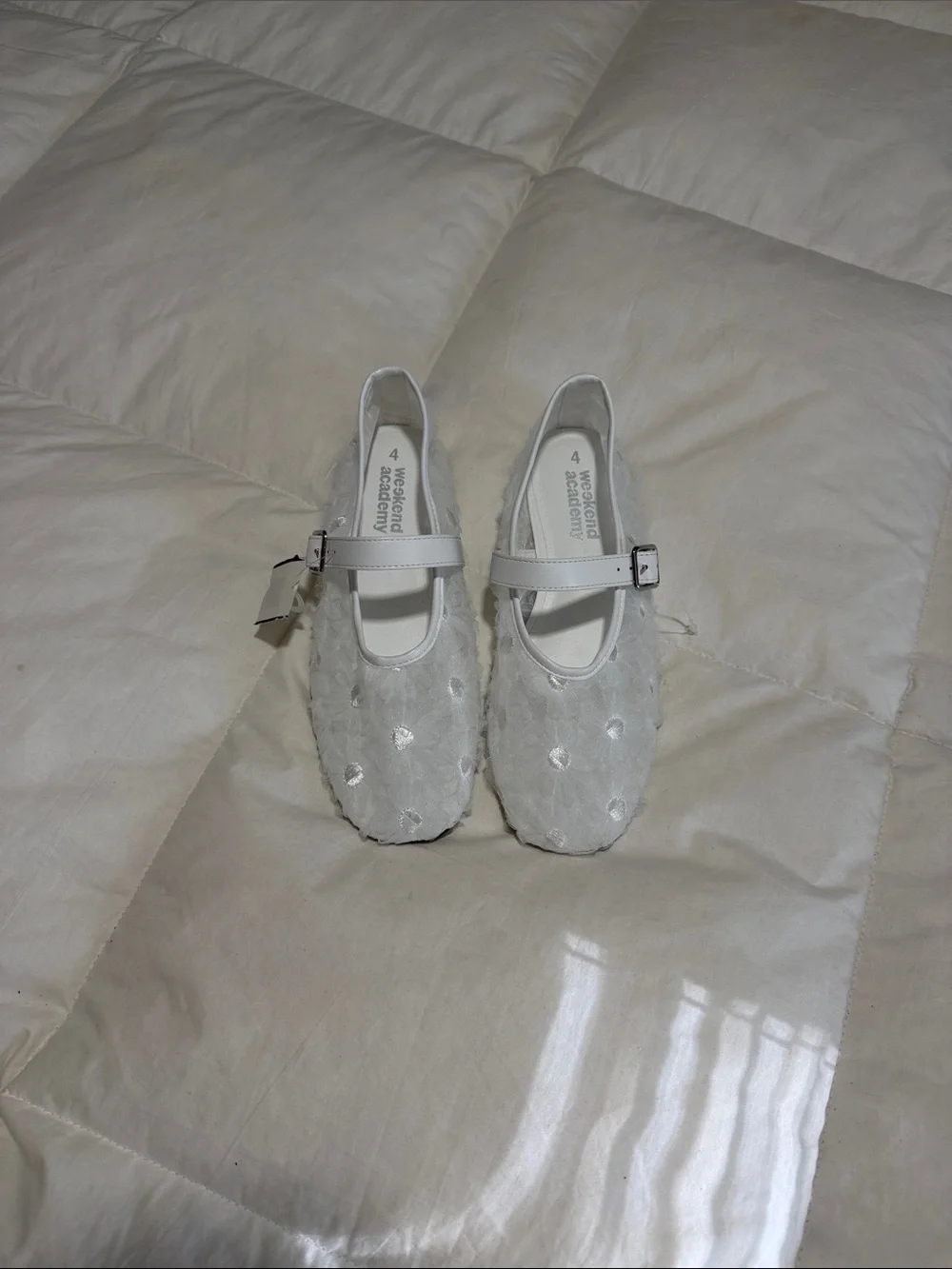 White Girls' Embroidered weekend academy Dress Shoes with Buckle